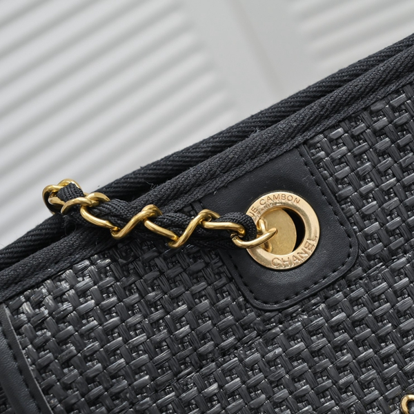 シャネルバッグ角部分ディテール